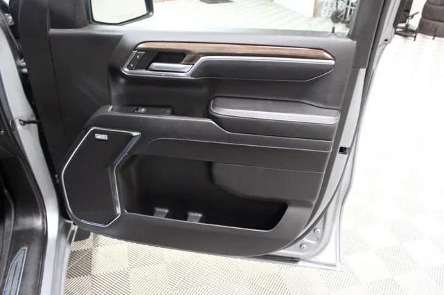 Photo of 2024 Sterling Gray Metallic Chevrolet Silverado 1500