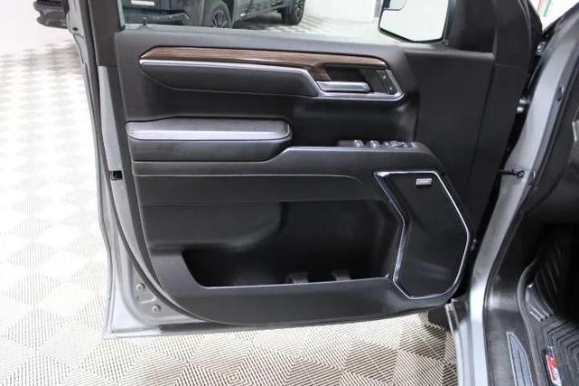 Photo of 2024 Sterling Gray Metallic Chevrolet Silverado 1500