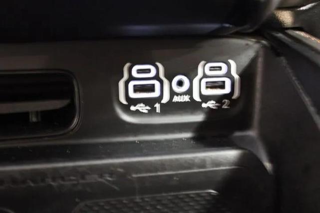 Photo of 2021 Patriot Blue Pearlcoat RAM 1500