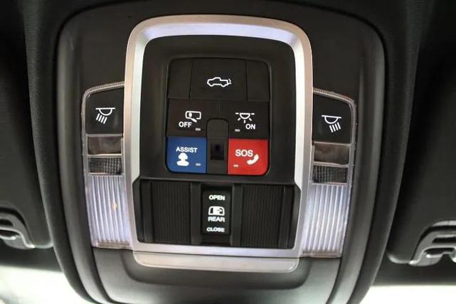 Photo of 2021 Patriot Blue Pearlcoat RAM 1500