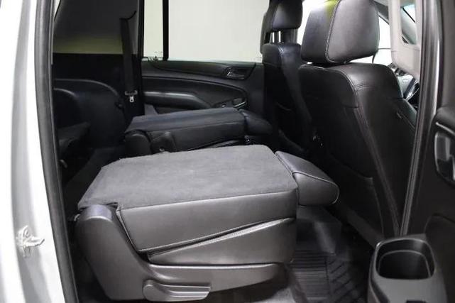 Photo of 2018 Silver Ice Metallic Chevrolet Suburban