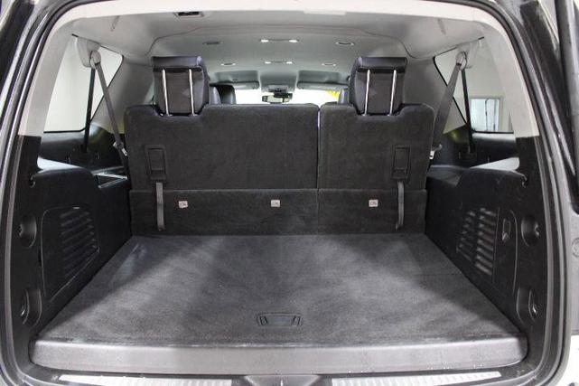 Photo of 2018 Silver Ice Metallic Chevrolet Suburban