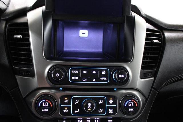 Photo of 2018 Silver Ice Metallic Chevrolet Suburban