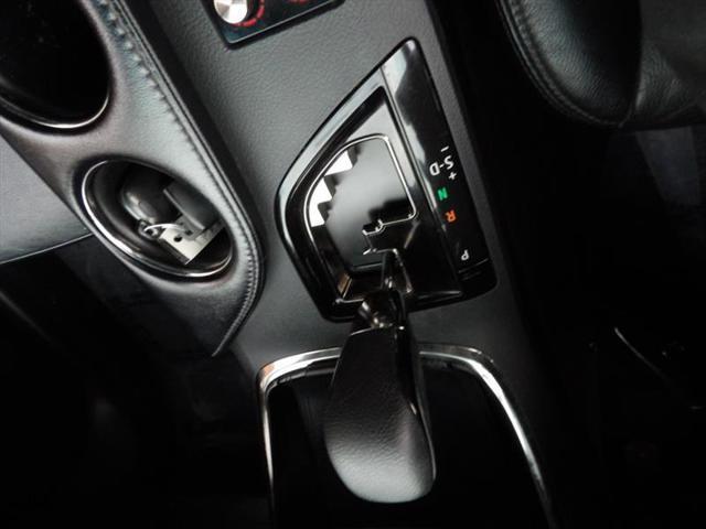 Photo of 2015 Black Toyota Avalon