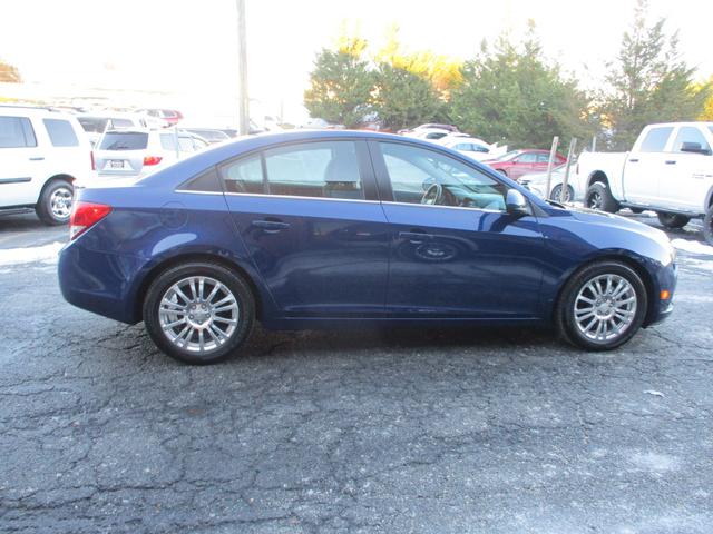 Photo of 2012 Blue Topaz Metallic Chevrolet Cruze