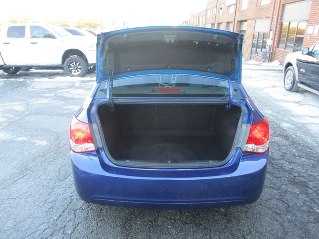 Photo of 2012 Blue Topaz Metallic Chevrolet Cruze