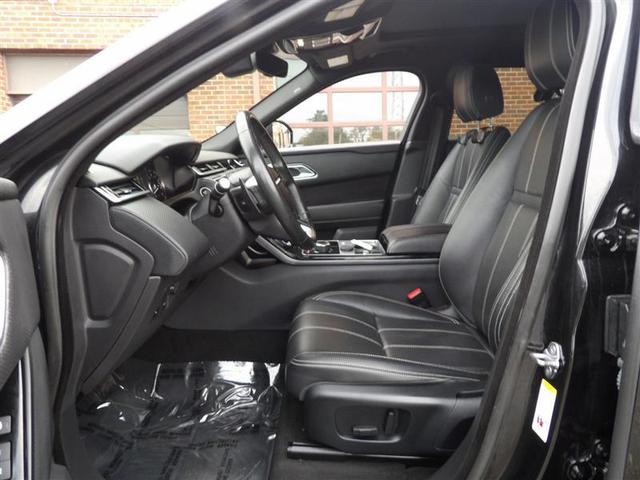 Photo of 2018 Black Land Rover Range Rover Velar