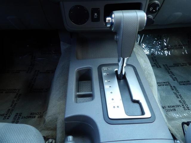 Photo of 2017 White Nissan Frontier