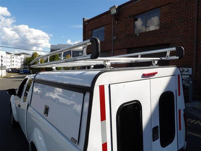Photo of 2017 White Nissan Frontier