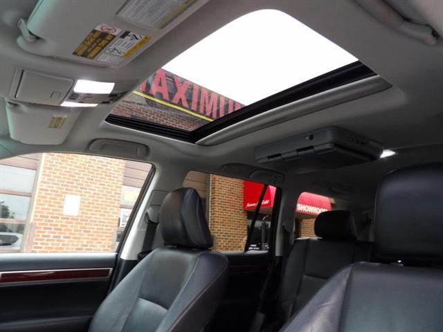 Photo of 2016 Silver Lexus GX 460