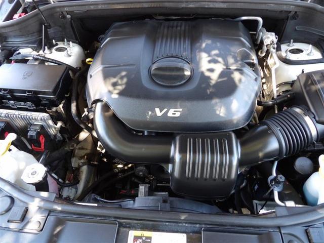 Photo of 2014 White Dodge Durango
