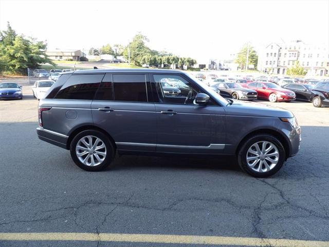 Photo of 2016 Gray Land Rover Range Rover