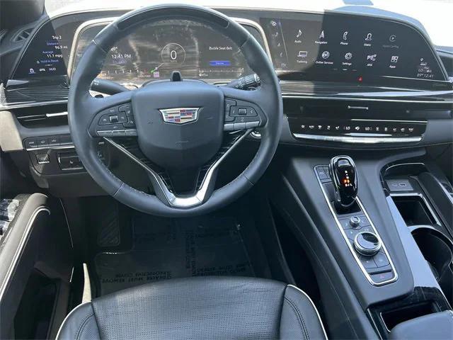 Photo of 2023 Crystal White Tricoat Cadillac Escalade