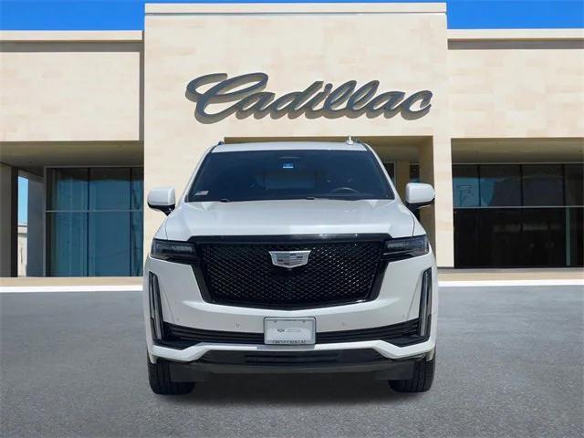 Photo of 2023 Crystal White Tricoat Cadillac Escalade