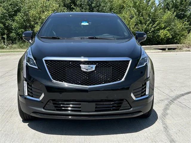 Photo of 2025 Stellar Black Metallic Cadillac XT5