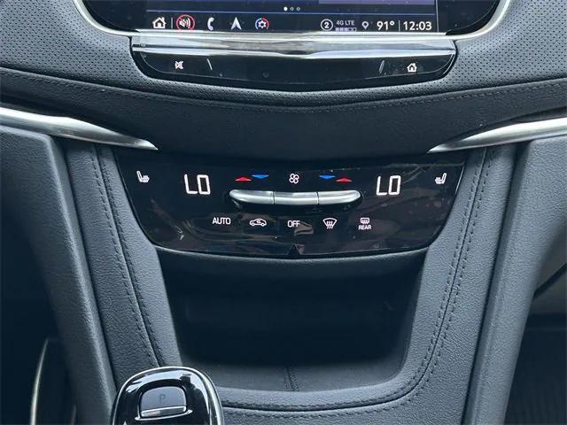 Photo of 2025 Stellar Black Metallic Cadillac XT5