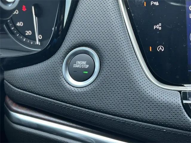 Photo of 2025 Stellar Black Metallic Cadillac XT5