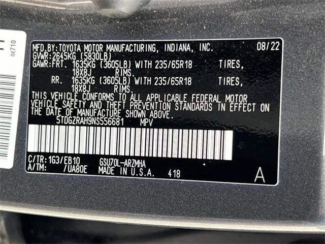 Photo of 2022 Gray Toyota Highlander