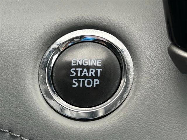 Photo of 2022 Gray Toyota Highlander