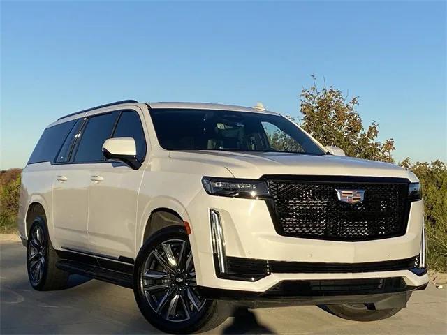 2023 Cadillac Escalade Esv