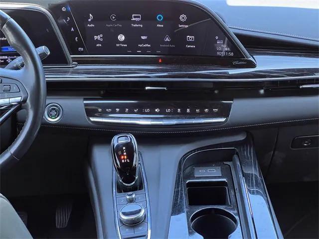 Photo of 2023 Crystal White Tricoat Cadillac Escalade