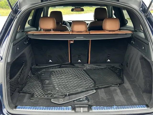 Photo of 2018 Blue Mercedes-Benz GLC 300
