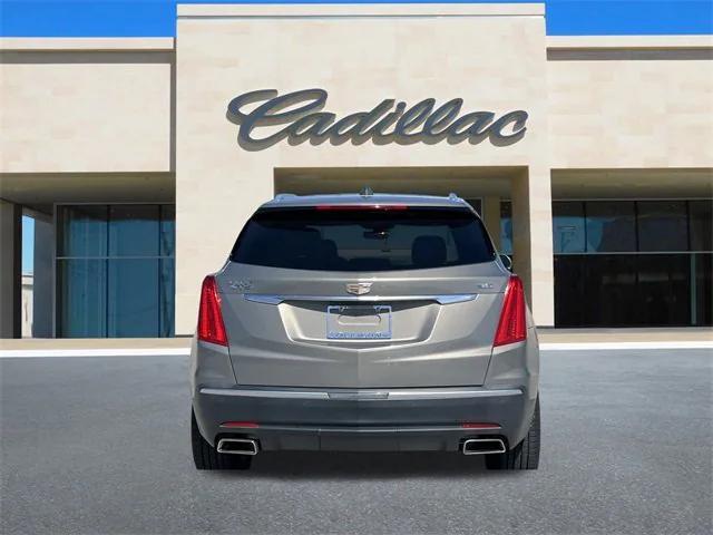 Photo of 2018 Bronze Dune Metallic Cadillac XT5