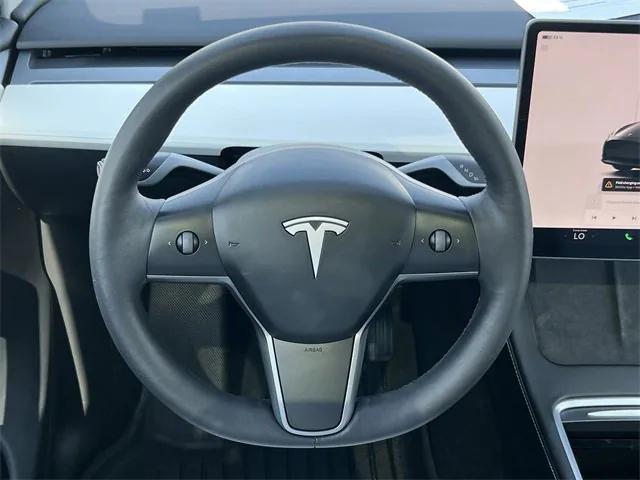 Photo of 2023 Gray Tesla Model Y