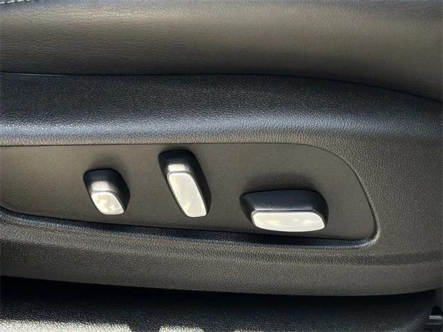 Photo of 2023 Argent Silver Metallic Cadillac XT6