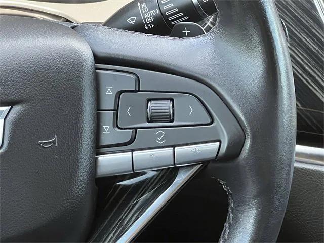 Photo of 2023 Argent Silver Metallic Cadillac XT6