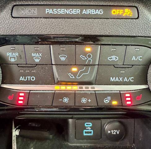Photo of 2022 Carbonized Gray Metallic Ford Escape