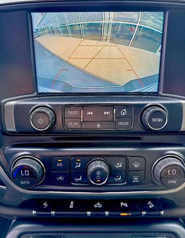 Photo of 2018 White Chevrolet Silverado 1500