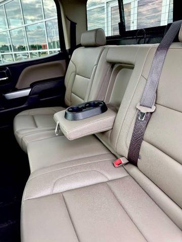 Photo of 2018 White Chevrolet Silverado 1500