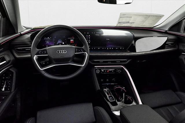 Photo of 2025 Mythos Black Metallic Audi Q5