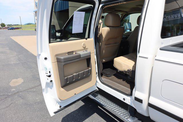Photo of 2016 White Ford F-350