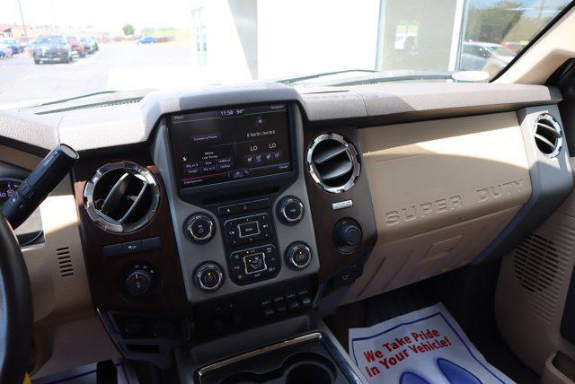 Photo of 2016 White Ford F-350