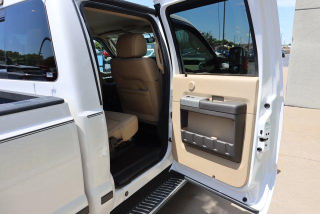 Photo of 2016 White Ford F-350
