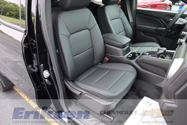 Photo of 2025 Black Chevrolet Colorado