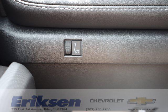 Photo of 2025 Black Chevrolet Colorado