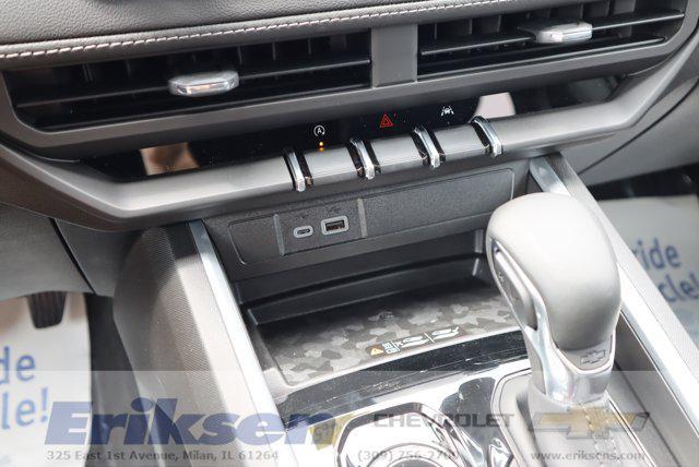 Photo of 2025 Black Chevrolet Colorado