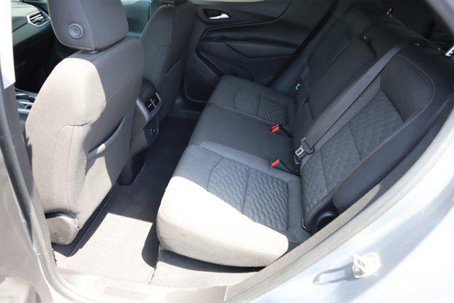 Photo of 2019 Pepperdust Metallic Chevrolet Equinox