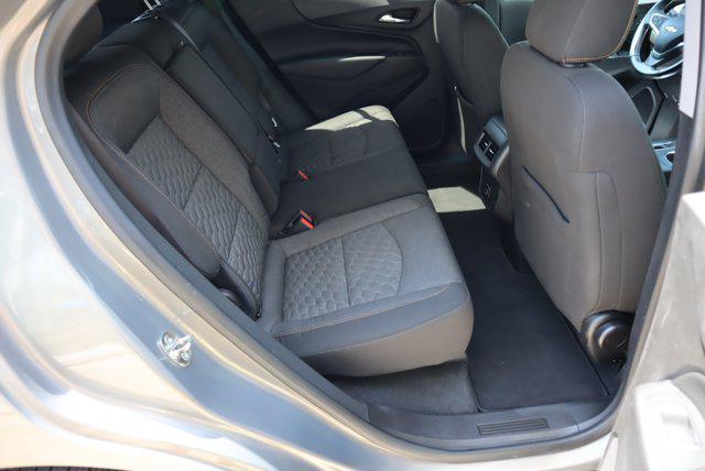 Photo of 2019 Pepperdust Metallic Chevrolet Equinox