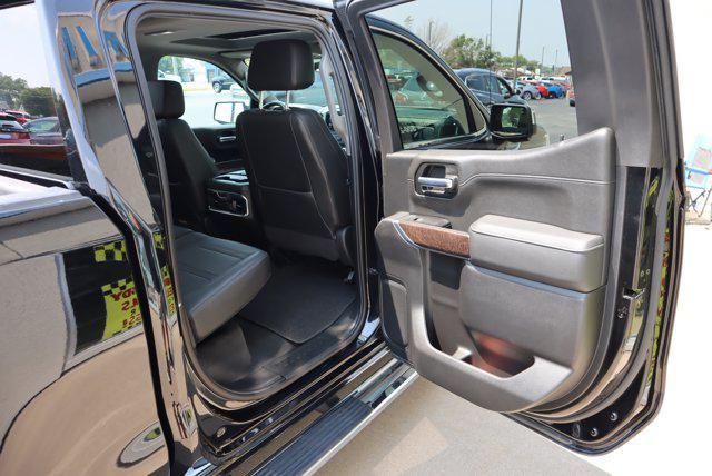 Photo of 2021 Onyx Black GMC Sierra 1500
