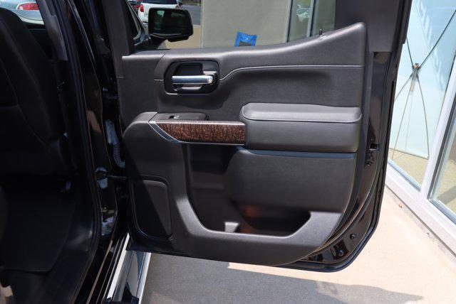 Photo of 2021 Onyx Black GMC Sierra 1500