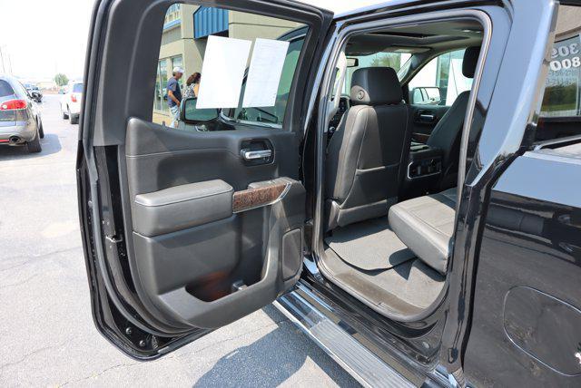 Photo of 2021 Onyx Black GMC Sierra 1500