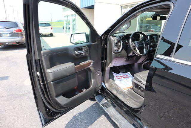 Photo of 2021 Onyx Black GMC Sierra 1500