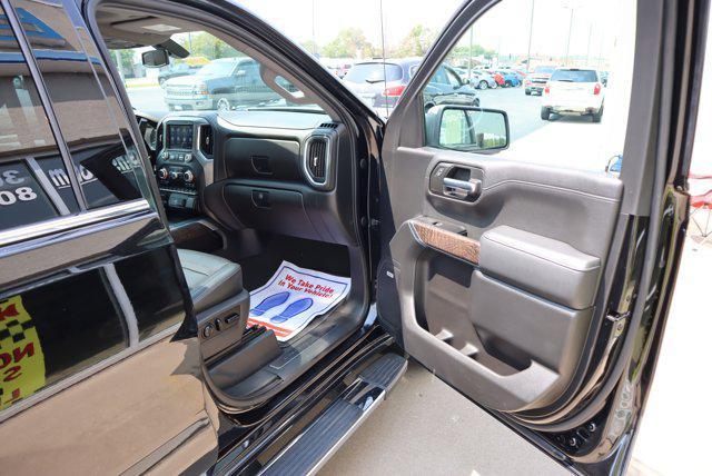 Photo of 2021 Onyx Black GMC Sierra 1500