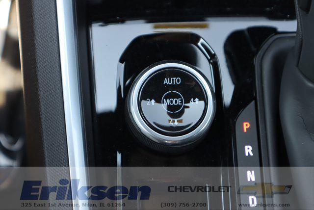 Photo of 2025 Sterling Gray Metallic Chevrolet Colorado