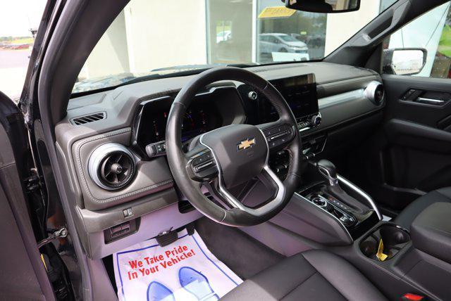 Photo of 2023 Black Chevrolet Colorado