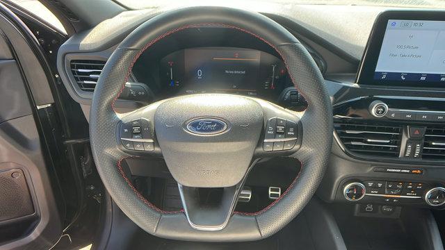 Photo of 2024 Black Ford Escape
